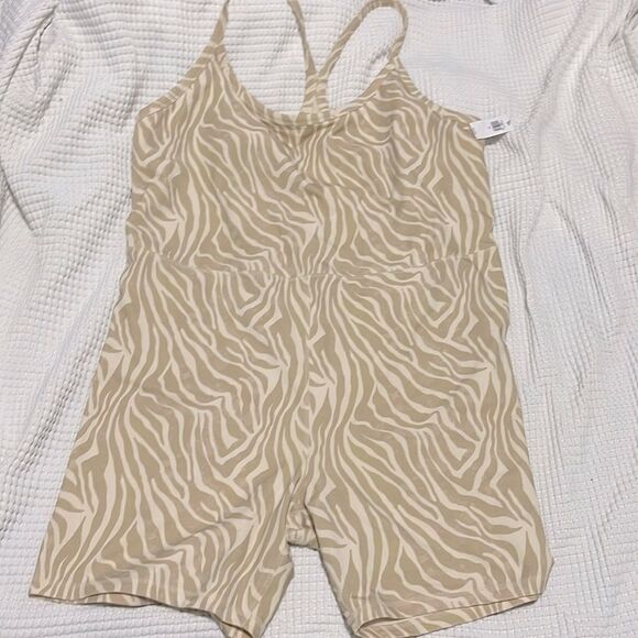 NWT- Old Navy- 3X. PowerSoft Bodysuit - Picture 1 of 7